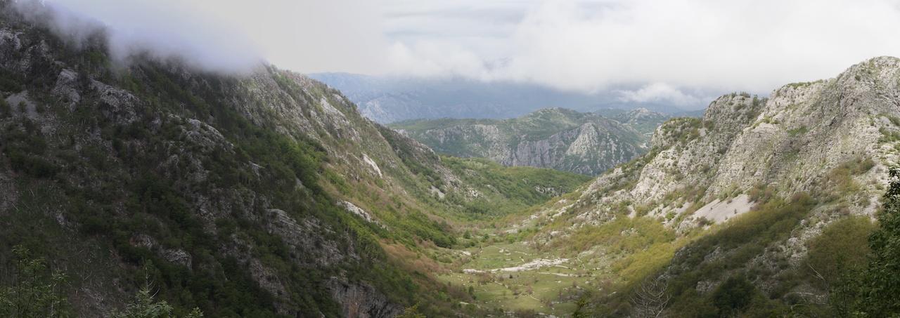 2 015